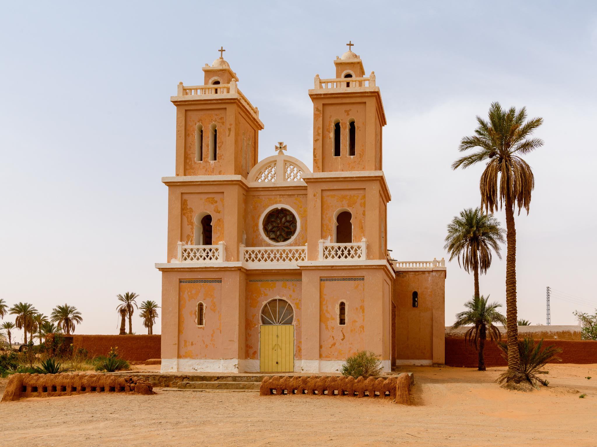 Kirken i El Golea står som et vidnesbyrd om regionens kulturelle mangfoldighed og historie. Foto Viktors Farmor