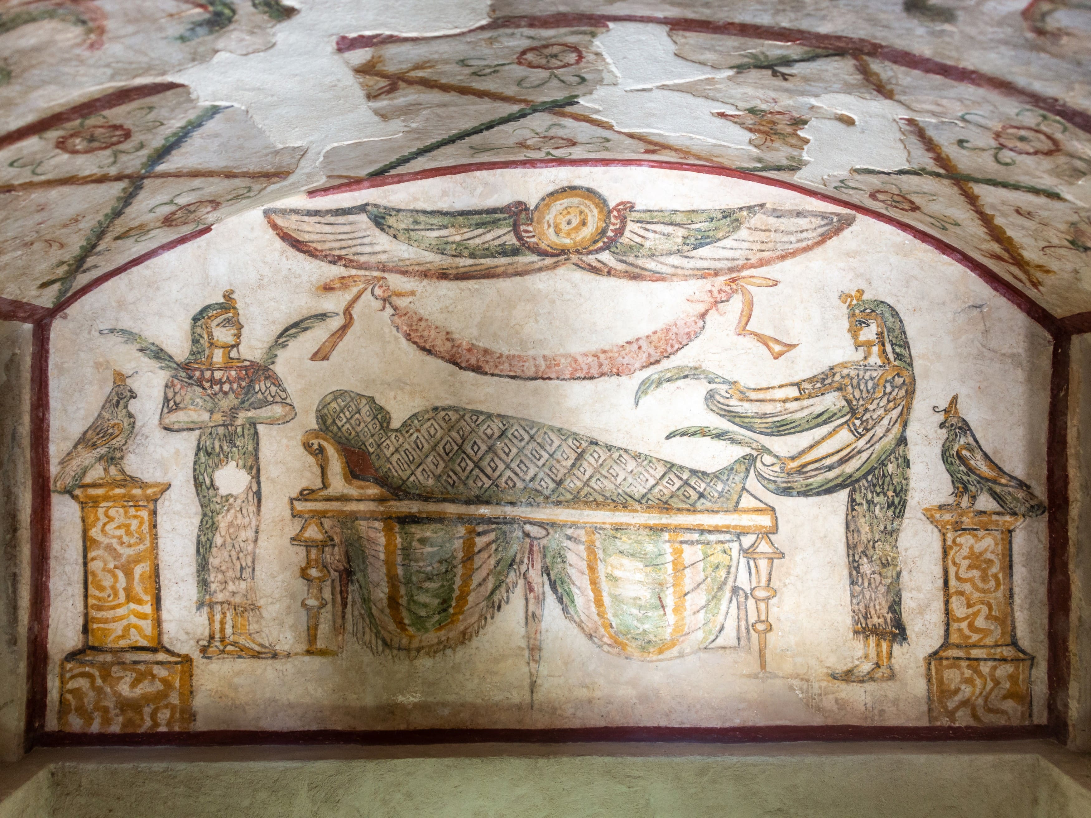 Under moderne Alexandria gemmer sig fantastiske katacomber. Foto Viktors Farmor