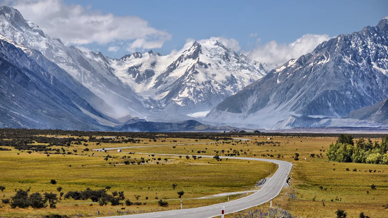 Vi ser utroligt varierede landskaber på Sydøen. Foto Viktors Farmor