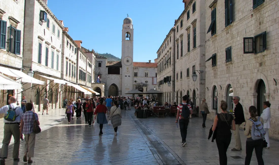 Dubrovnik er en af de smukkeste byer langs Kroatiens kyst. Foto Vagn Olsen
