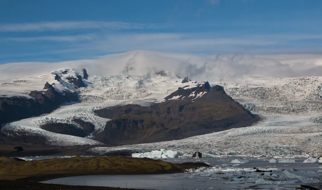 Den smukke vulkan Öræfajokull er altid dækket af sne. Foto Claus Bech