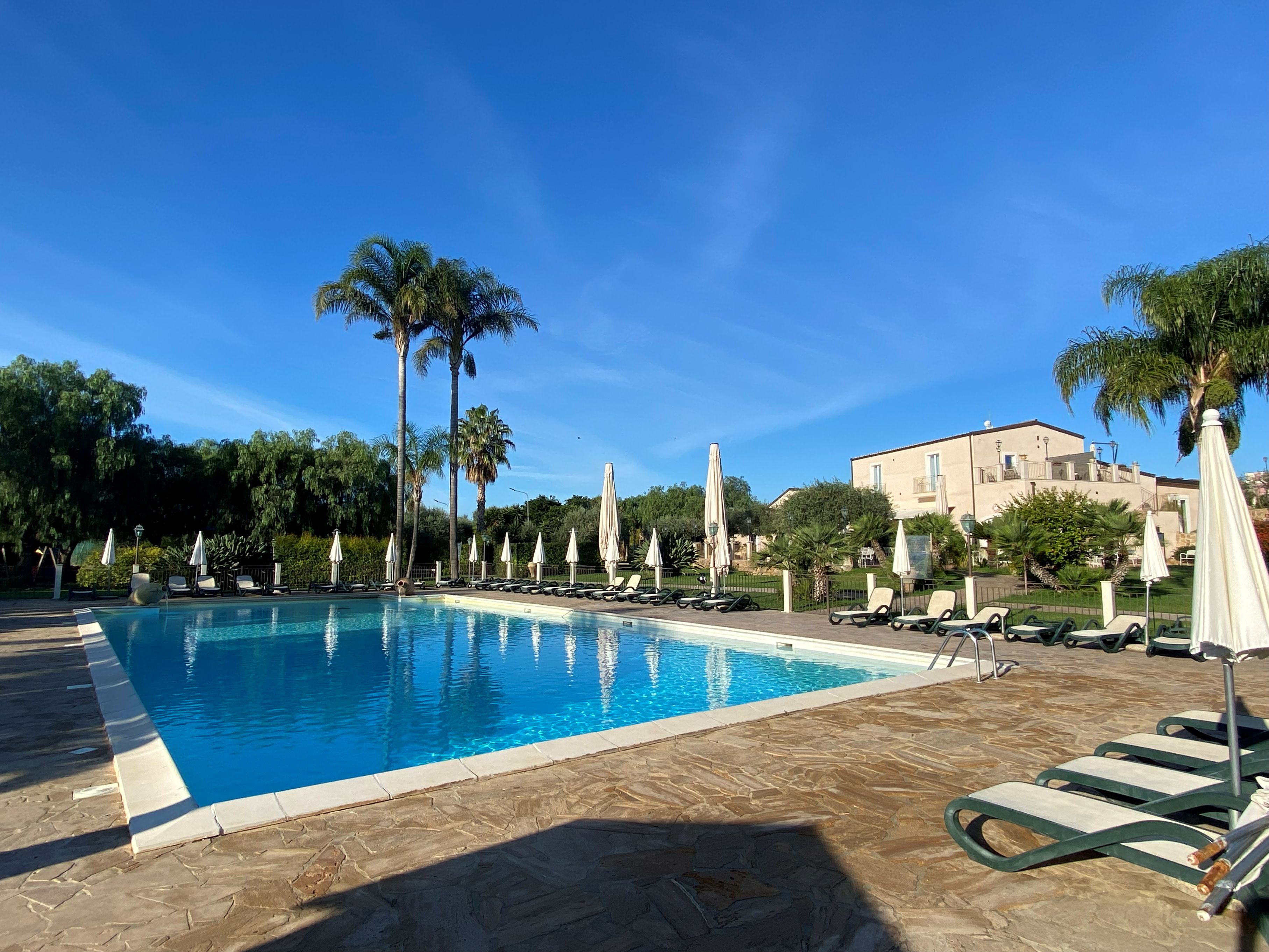 Vi bor hele ugen på det autentiske Agriturismo Badiula på Sicilien. Foto Viktors Farmor