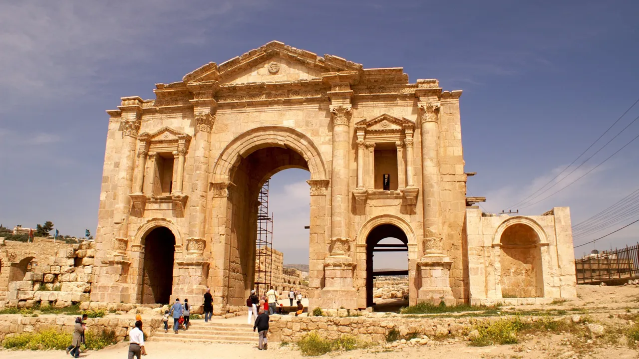 De bygninger, man i dag kan se i Jerash, udgjorde det administrative og handelsmæssige centrum. Foto Claus Jacobsen
