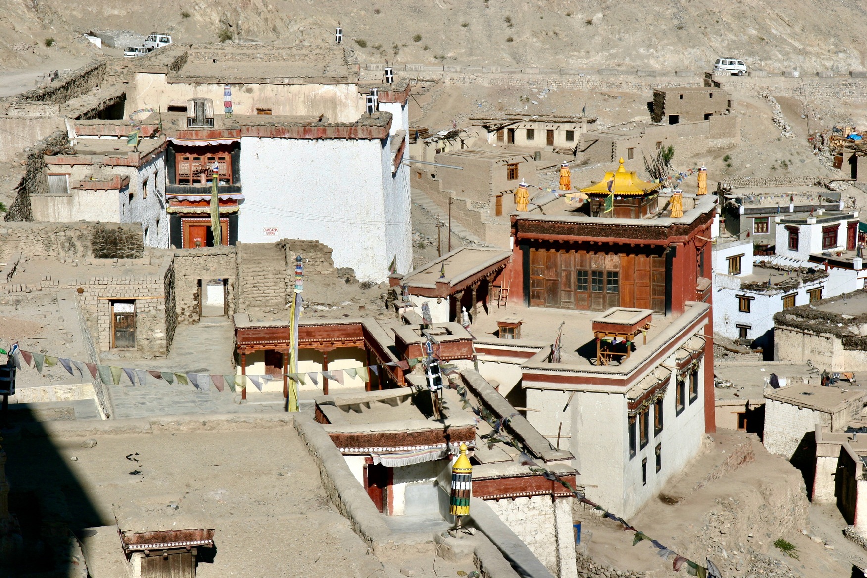Arkitekturen i Ladakh er tydeligt præget af tibetansk kultur. Foto Finn Hansen