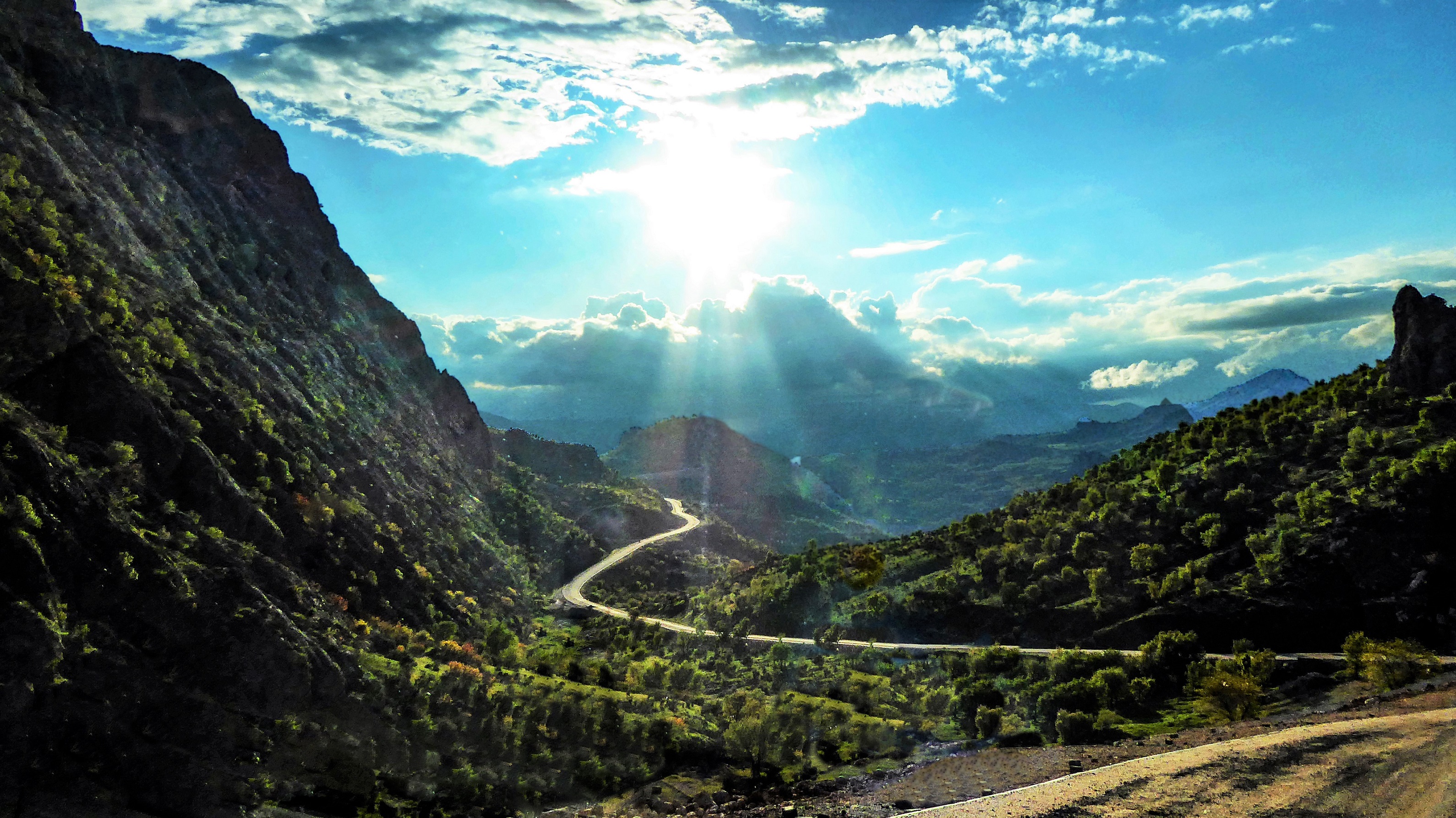 Vejen til Nimruds Bjerg. Foto Steffen Dam