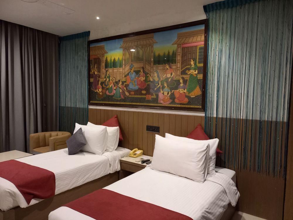 Shree Ram International er et hotel, hvor den gamle, traditionelle charme møder moderne komfort.