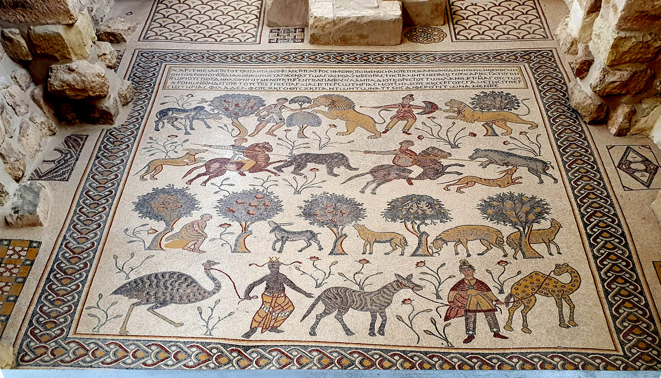 På Nebo-bjerget finder vi nogle af Jordans bedst bevarede mosaikker. Foto Denise Kristensen