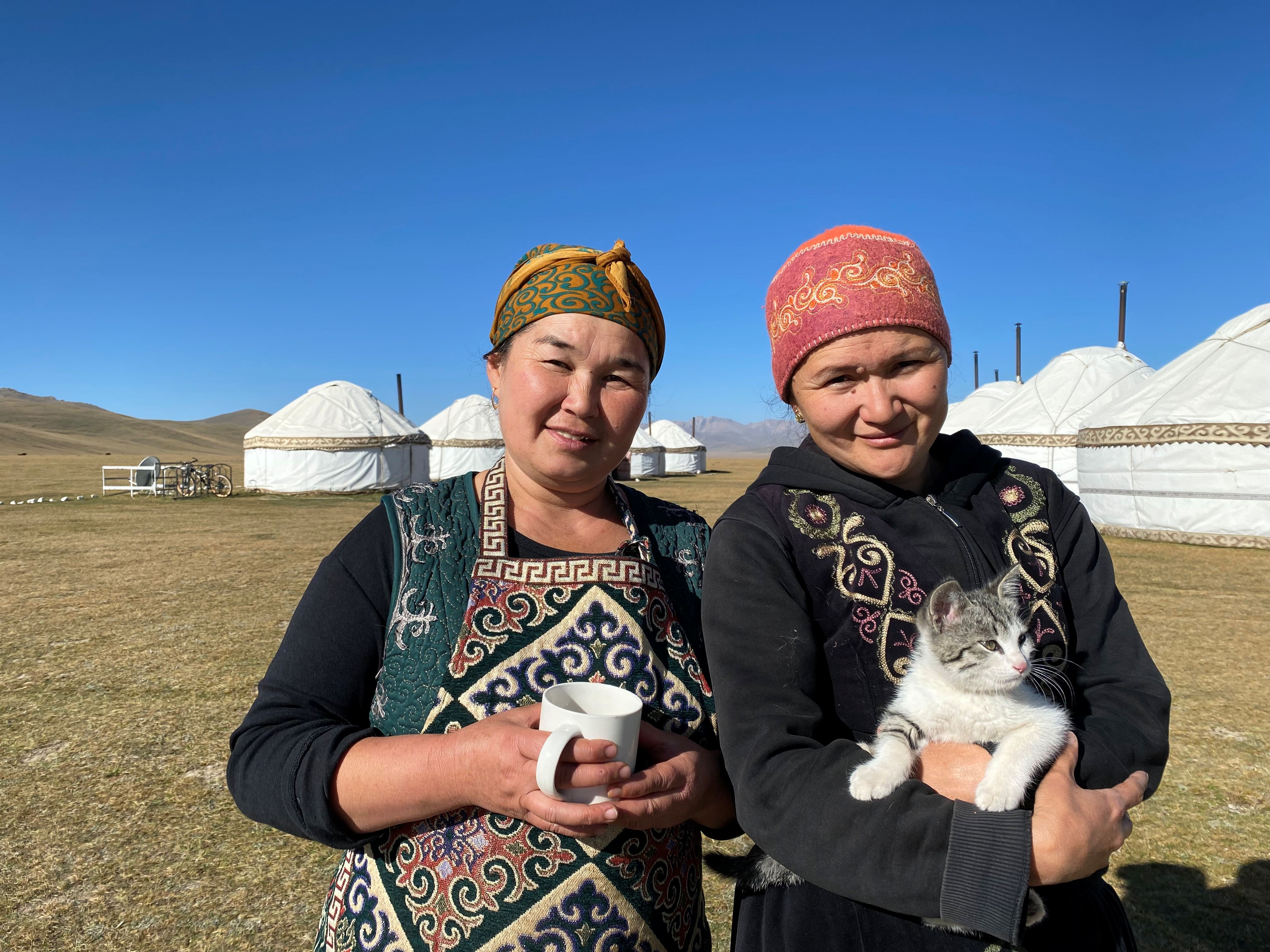 Vi bliver taget godt imod af de lokale. Foto Michael Høeg Andersen