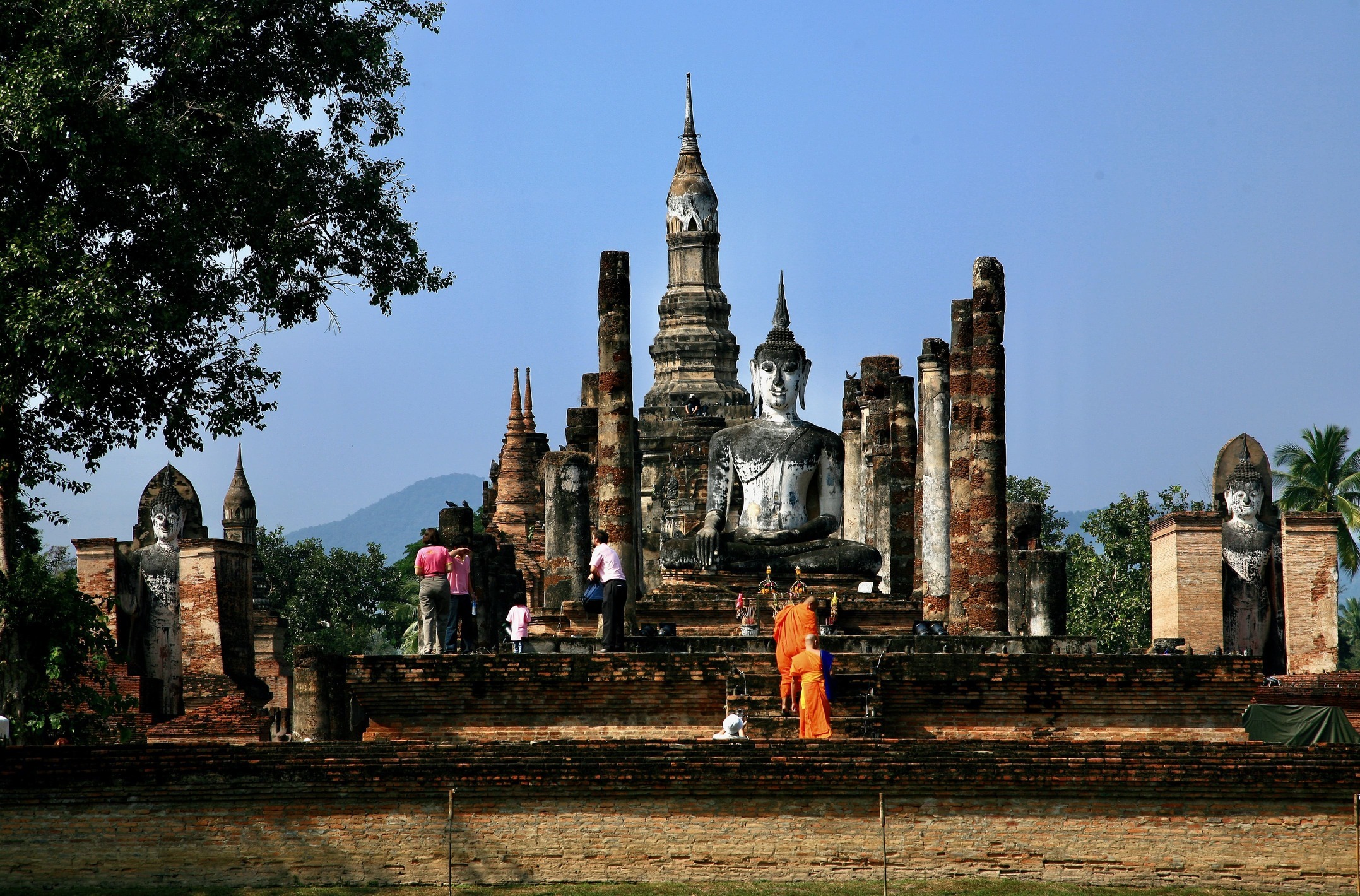 Wat Mahathat i Sukhothai er et storslået syn. Foto af Anders Stoustrup