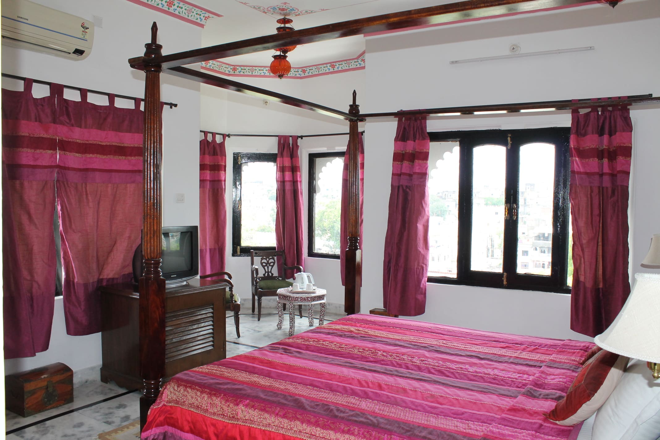 Karohi Haveli i Udaipur er et charmerende heritage-hotel indrettet i en tradition indisk haveli (rigmandsvilla). Foto Viktors Farmor