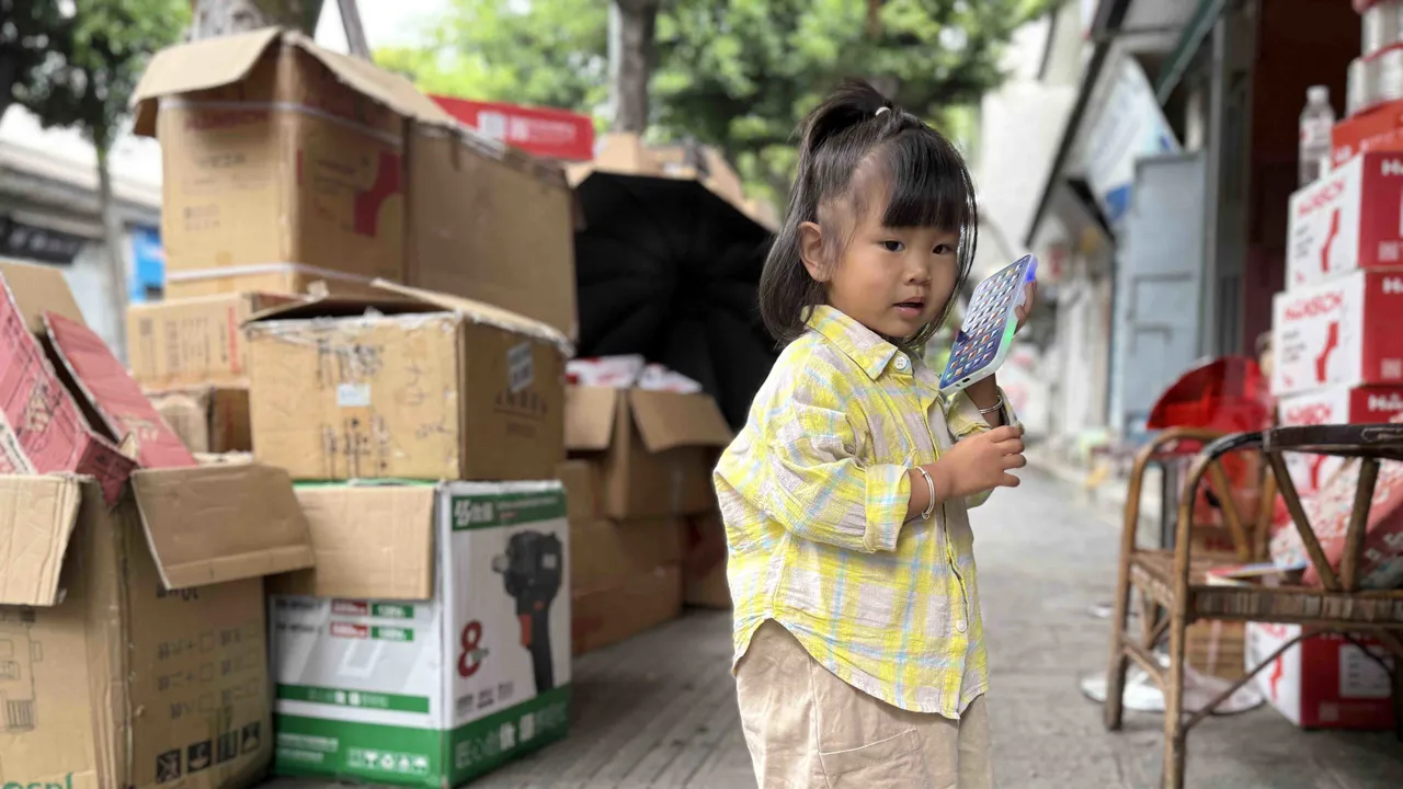 I Kina må man følge med den teknologiske udvikling fra barnsben. Foto af Signe Bjørnskov Mynster