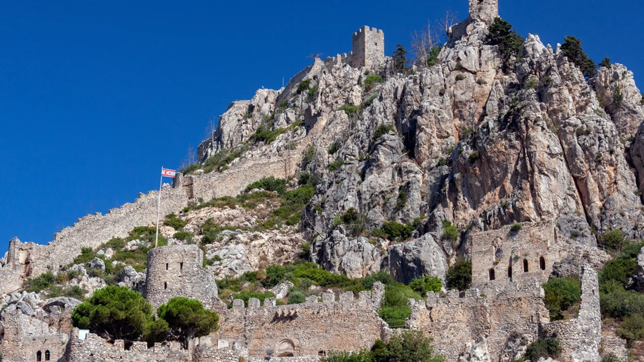 Det dramatiske bjergslot St. Hilarion. Foto Viktors Farmor