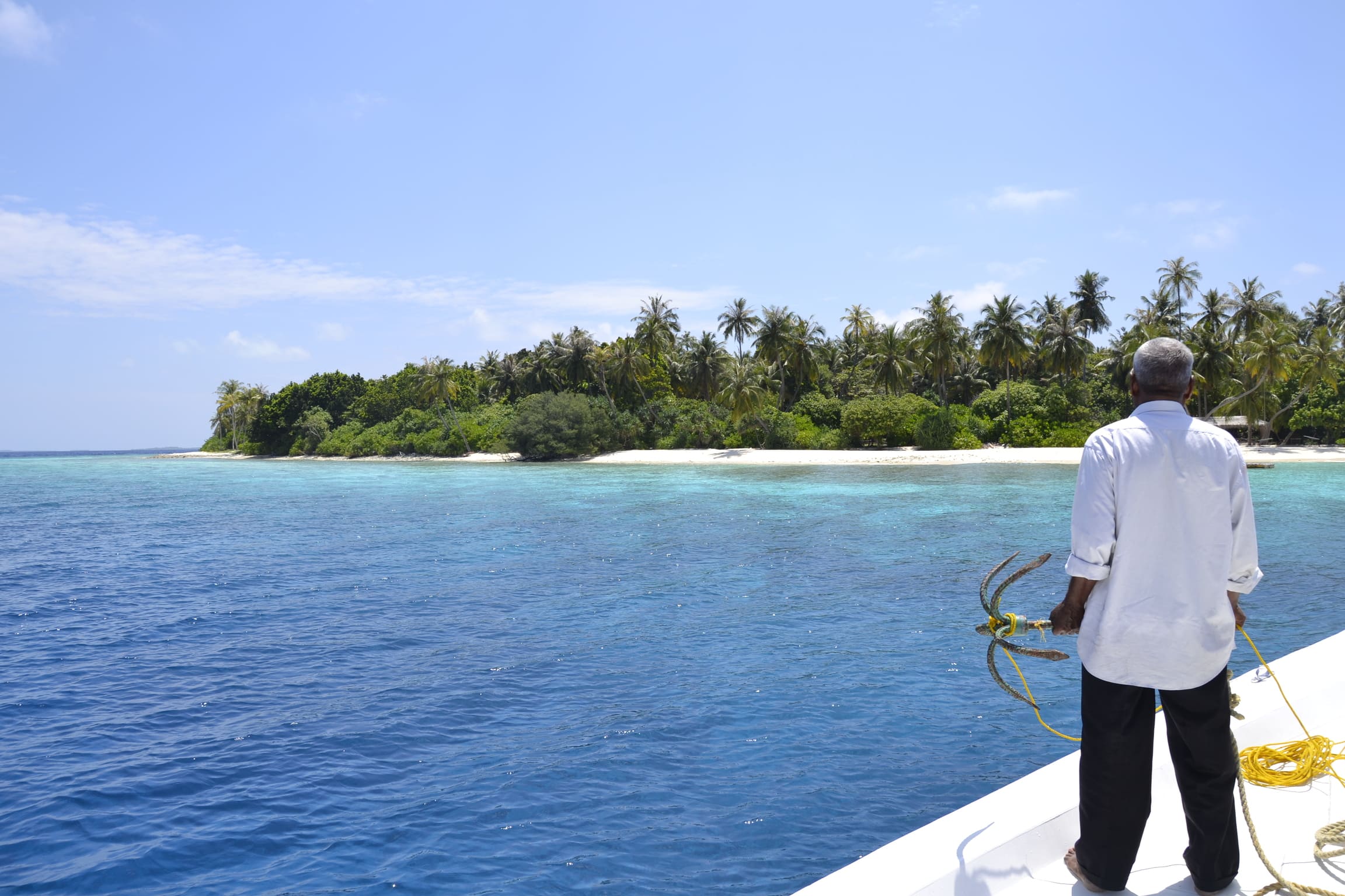Vi besøger en af Maldivernes mange ubeboede øer. Foto Jonas Kalmark Vilsbøll