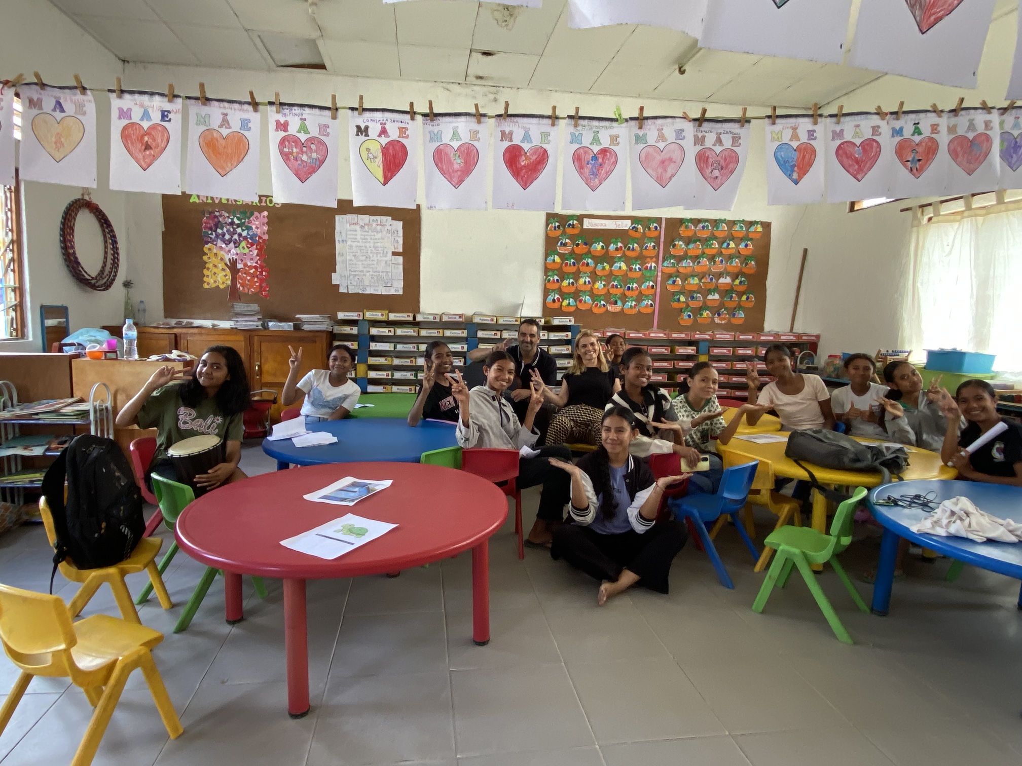 Vi besøger skolen School Cafe de Aileu - et uddannelsessamarbejde mellem Portugal og Østtimor. Foto Michael Høeg Andersen