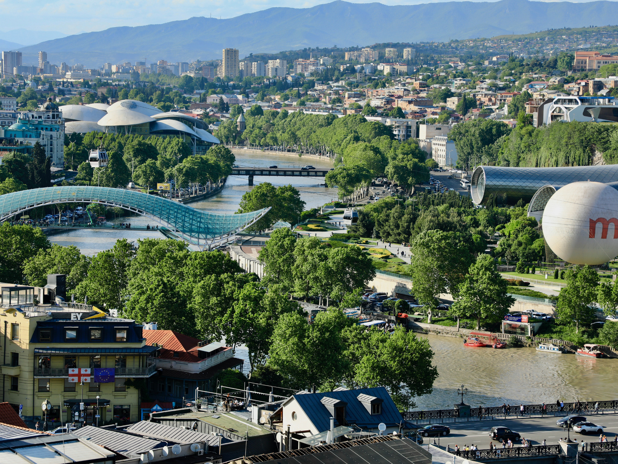 Der er en smuk udsigt over Tbilisi. Foto Anders Stoustrup