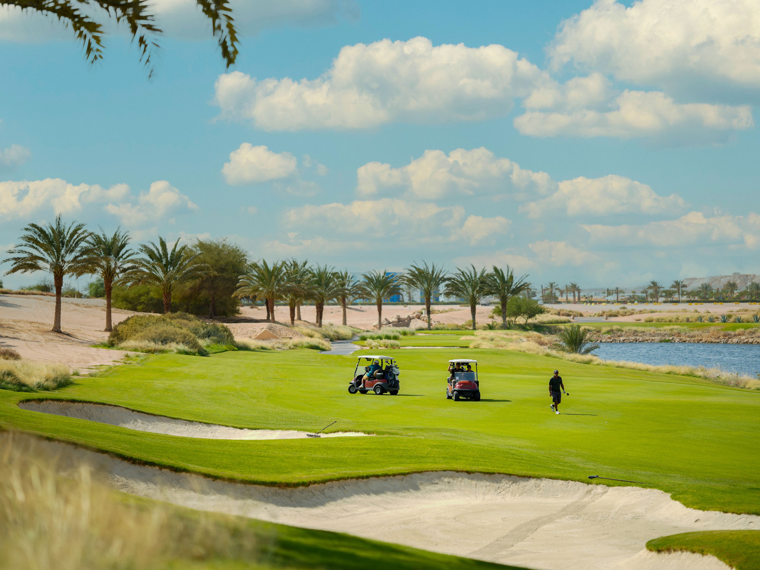 De smukke fairways på Ayla Golf Club  er belagt med platinum paspalum-græs. Foto Viktors Farmor