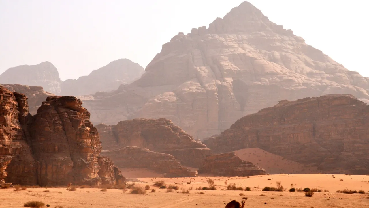 Wadi Rum - eller den røde planet...? Foto Thorkild Møller
