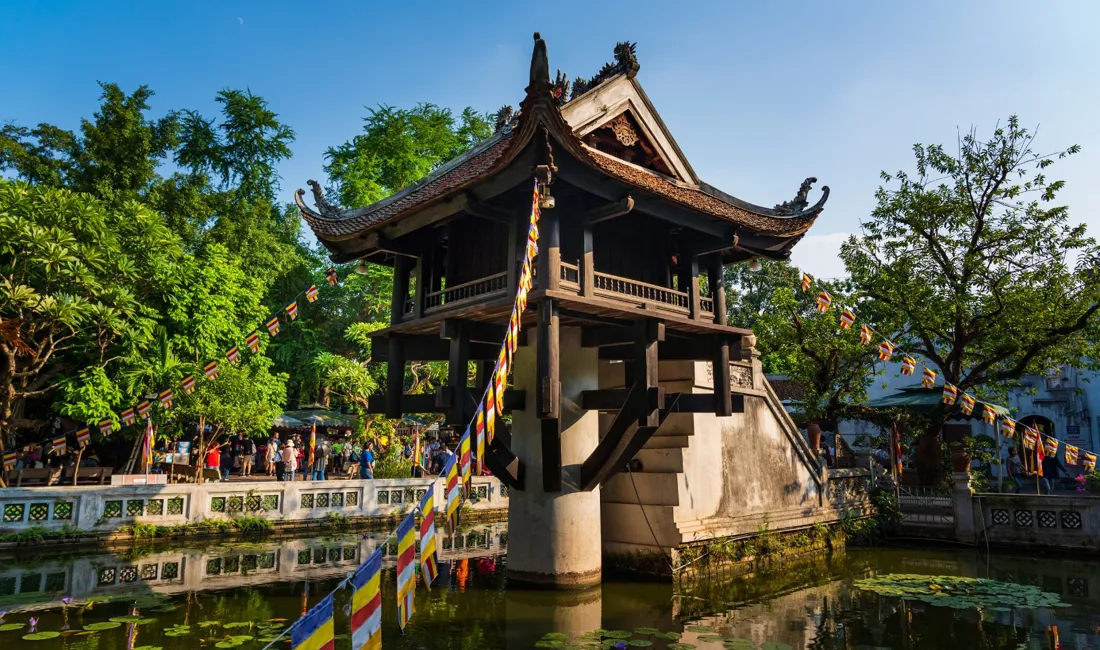 One Pillar pagodaen i Hanoi er bygget i 1049 af kejser Tong. Foto Viktors Farmor