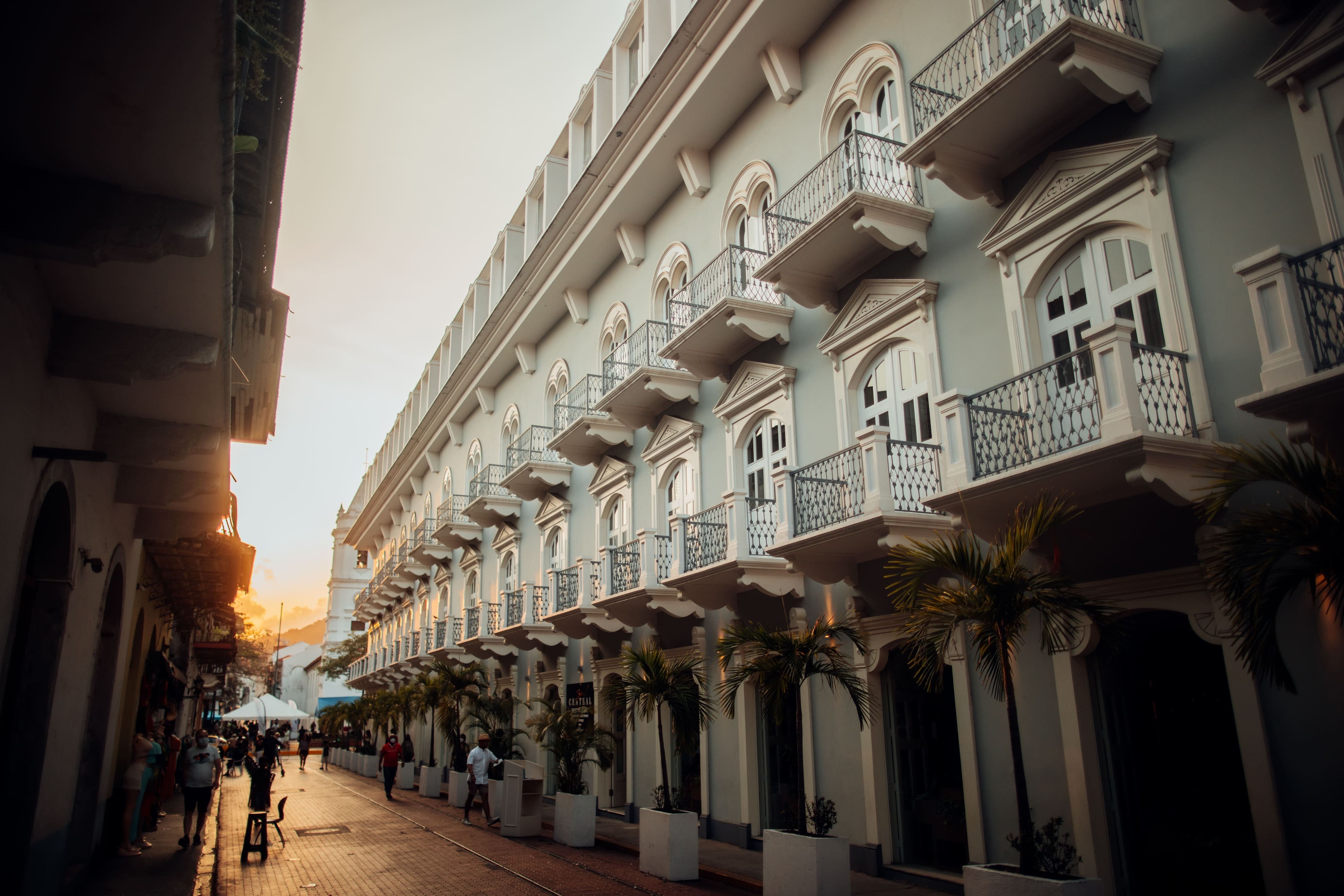 De klassiske altaner i Casco Antiguo, den gamle bydel i Panama City. Foto Gustavo Zelvallos