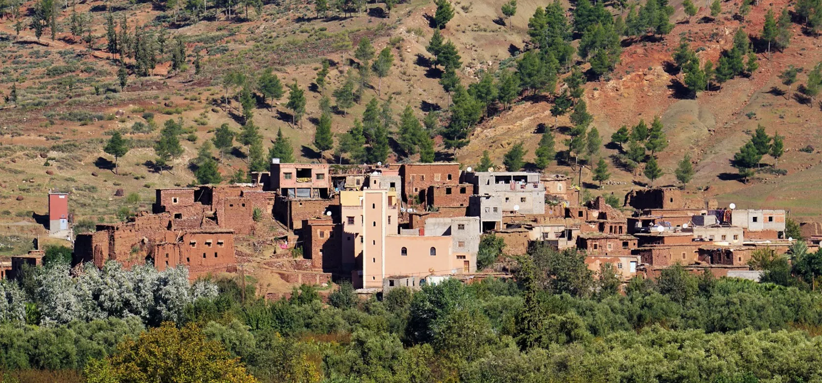 I Atlas-bjergene ser vi små berber landsbyer. Foto Kathrine Svejstrup