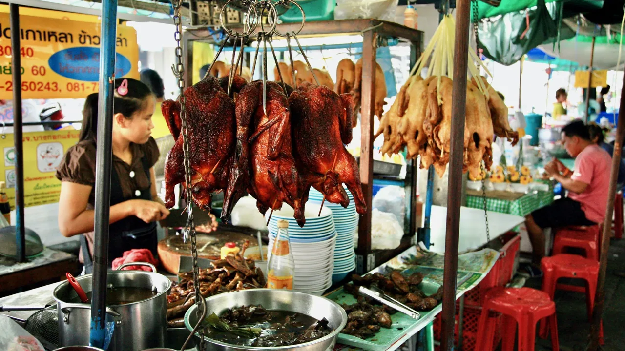 Gadekøkken i Bangkok. Foto af Anders Stoustrup