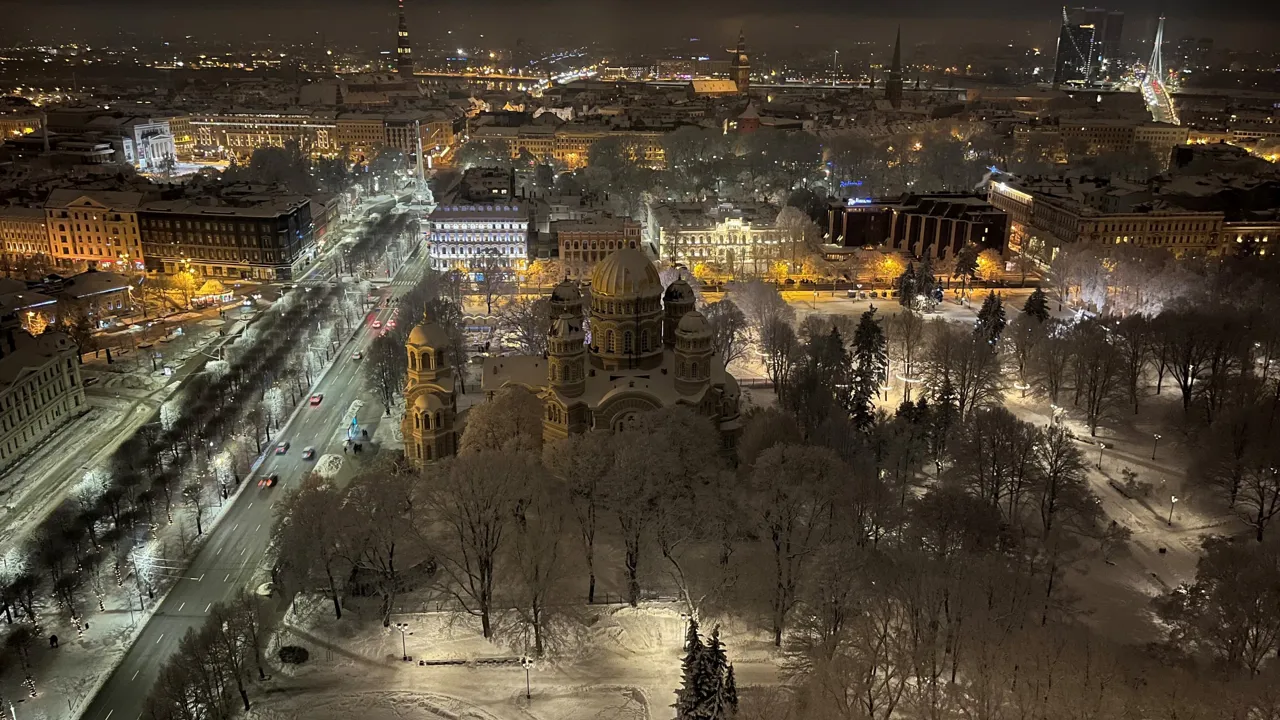 Riga ser eventyrlig ud helt snebelagt i december måned. Foto Laura Lyhne Christensen