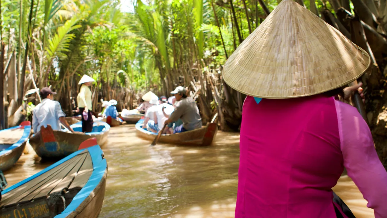 Der kan godt være trængsel på Mekong deltaet små vandveje. Foto af Anders Stoustrup