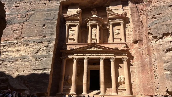 Al-Khazneh er et af vartegnene i Petra. Foto Josefine Aude Raas