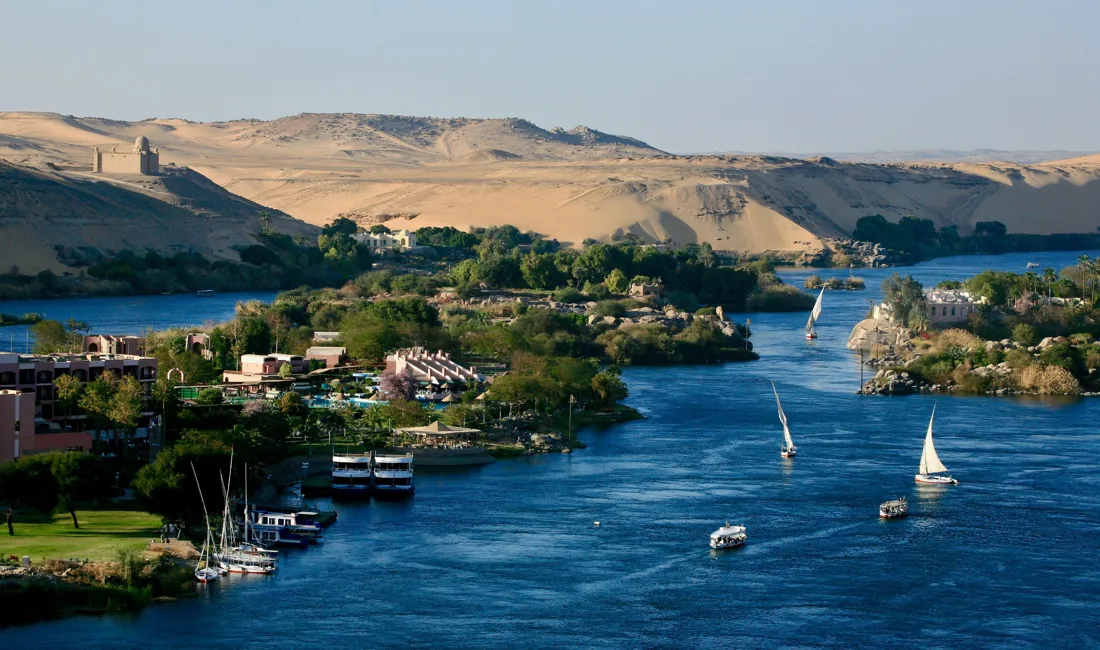 Nilen ved Aswan er særlig smuk. Vi oplever en masse højdepunkter på en rejse til Egypten. Foto af Anders Stoustrup