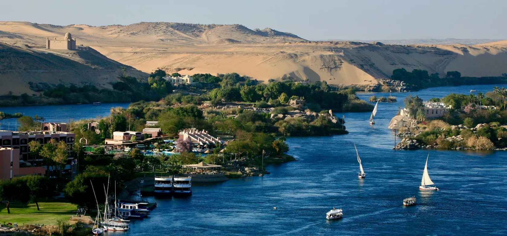 Nilen ved Aswan er særlig smuk. Vi oplever en masse højdepunkter på en rejse til Egypten. Foto af Anders Stoustrup