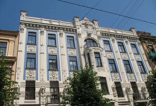 Riga har mange smukke art nouveau huse og inspirerende arkitektur. Foto Kirsten Gynther Holm