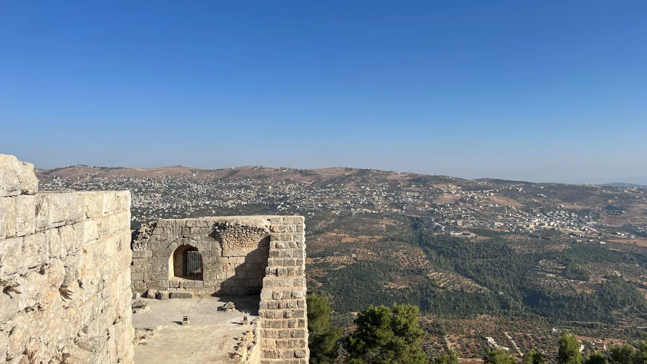Brevdueborgen i Ajlun ved Jordandalen, på en klar dag kan du se Geneserats søen i baggrunden. Foto Josefine Aude Raas