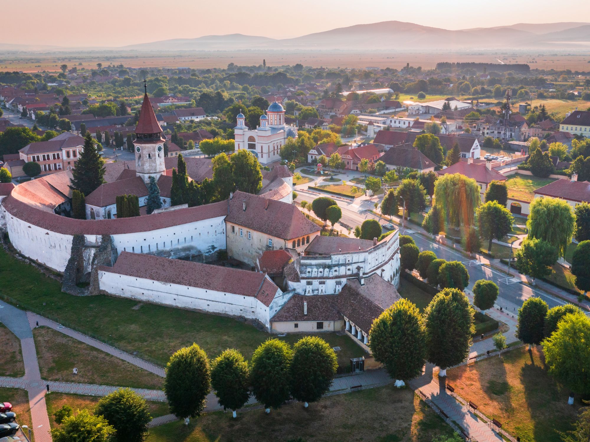 I den lille landsby Prejmer oplever vi en af områdets bedst bevarende kirkefæstninger. Foto Viktors Farmor