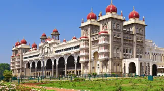 Paladset i Mysore i Indien ligner noget fra et eventyr. Foto Viktors Farmor