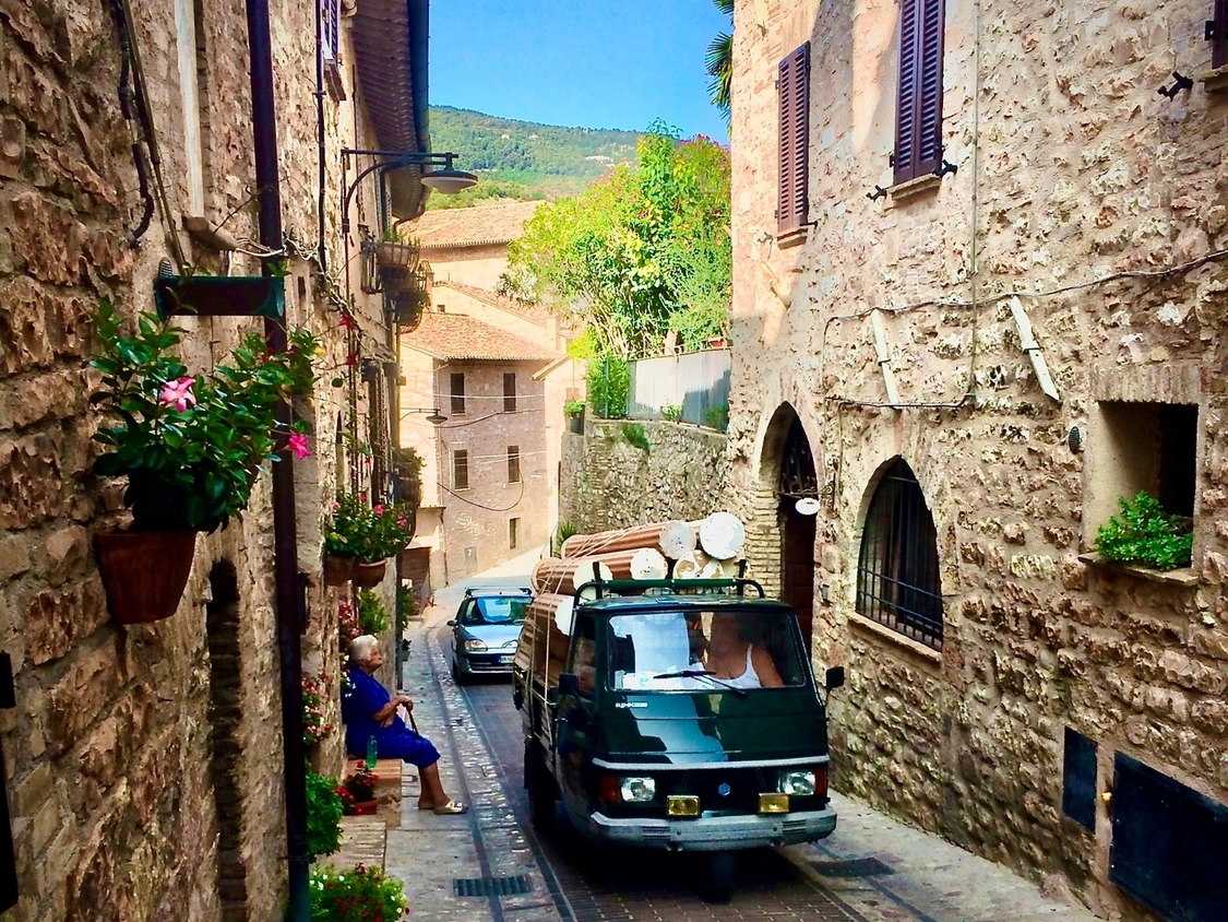 Spello, en charmerende lille by med meget smalle gader. Foto Lene Brøndum