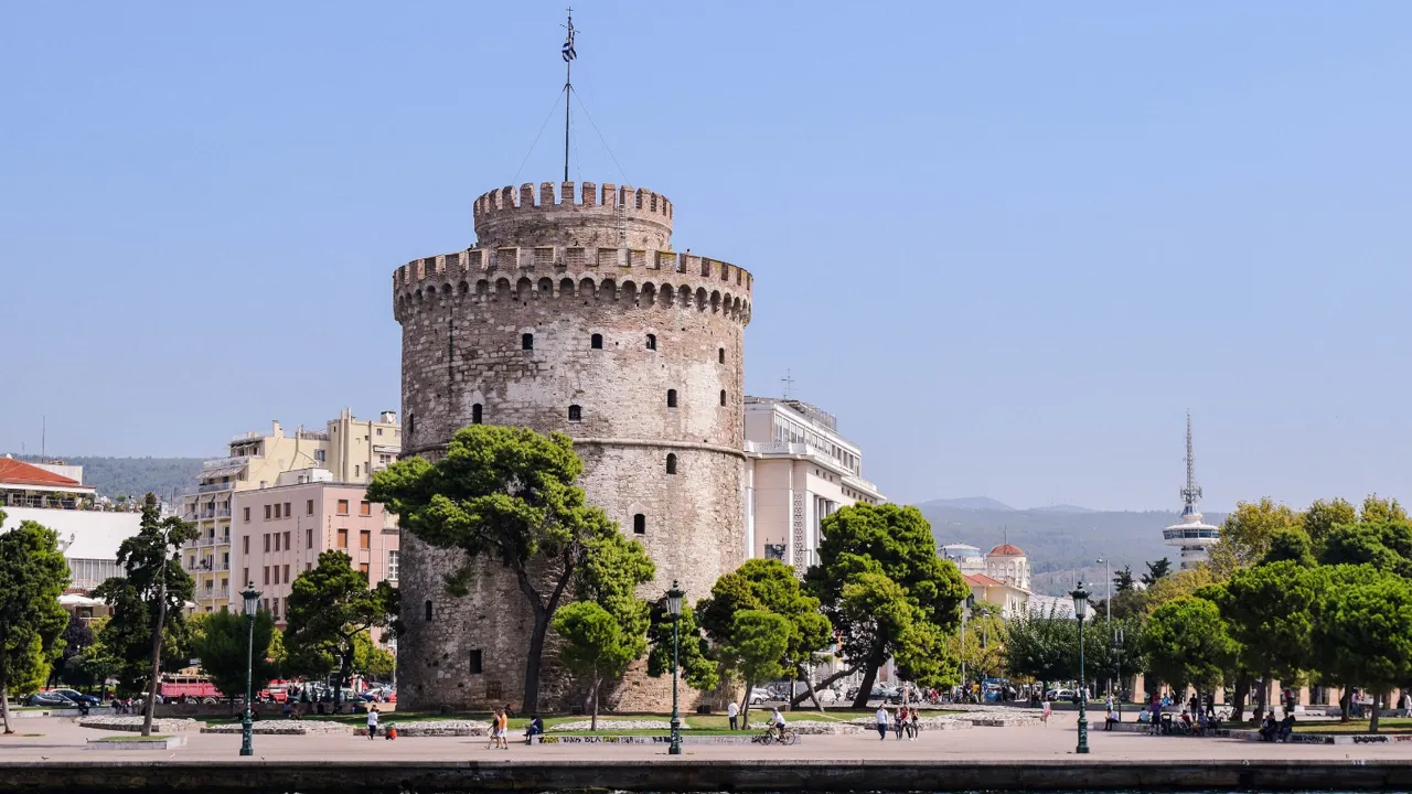 Thessalonikis vartegn er Det Hvide Tårn. Foto Emilia Babalau-Maghiar