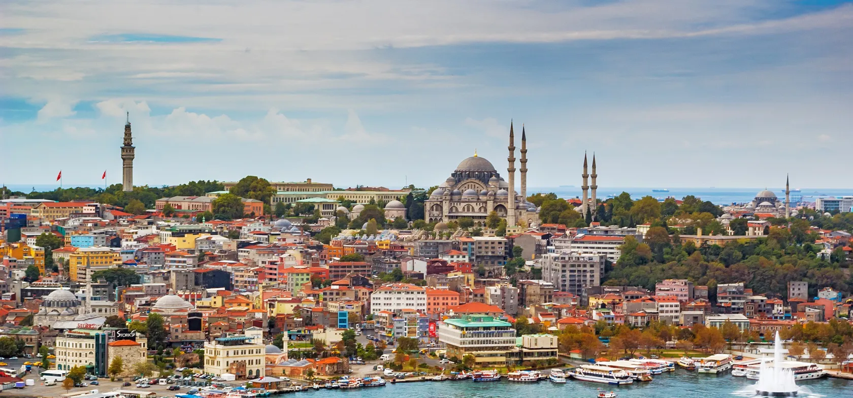 Istanbul er en fascinerende blanding af fortid og nutid, traditionelt og moderne.
