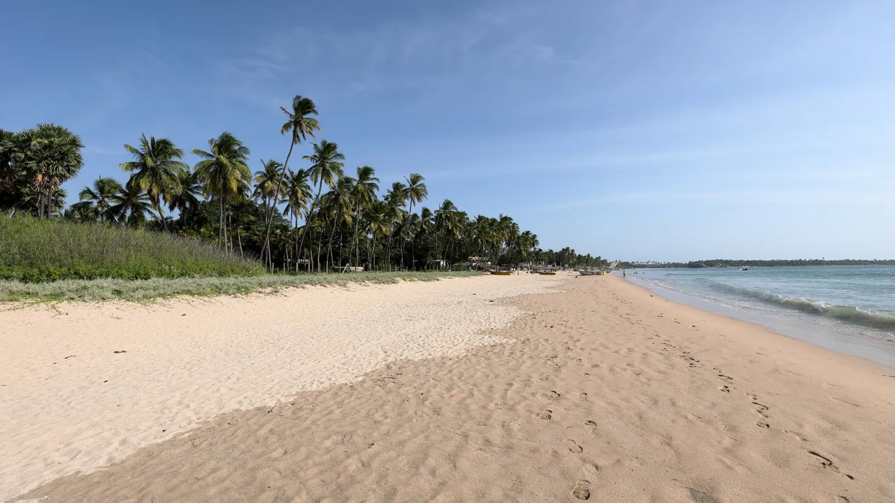 Trincomalee er bl.a. kendt for sine strande, som regnes for nogle af verdens bedste.