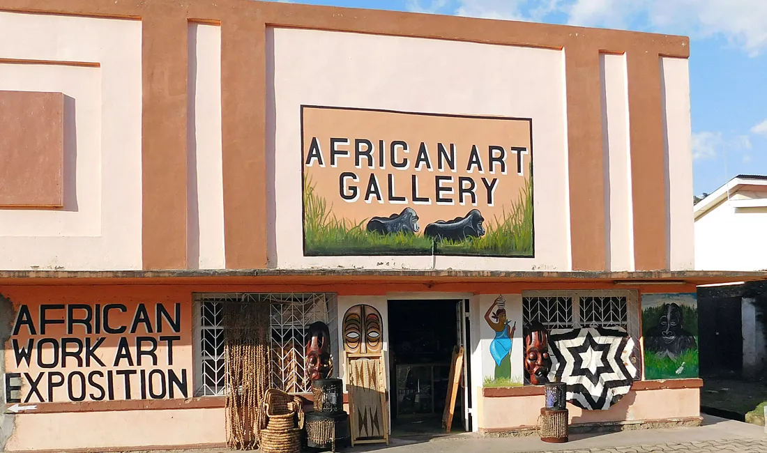 Der bliver mulighed for at for at studere afrikansk kunsthåndværk. Foto Klaus Jørgensen