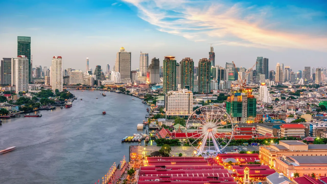Bangkok er en ægte asiatisk storby med masser af sjæl. Foto af Viktors Farmor