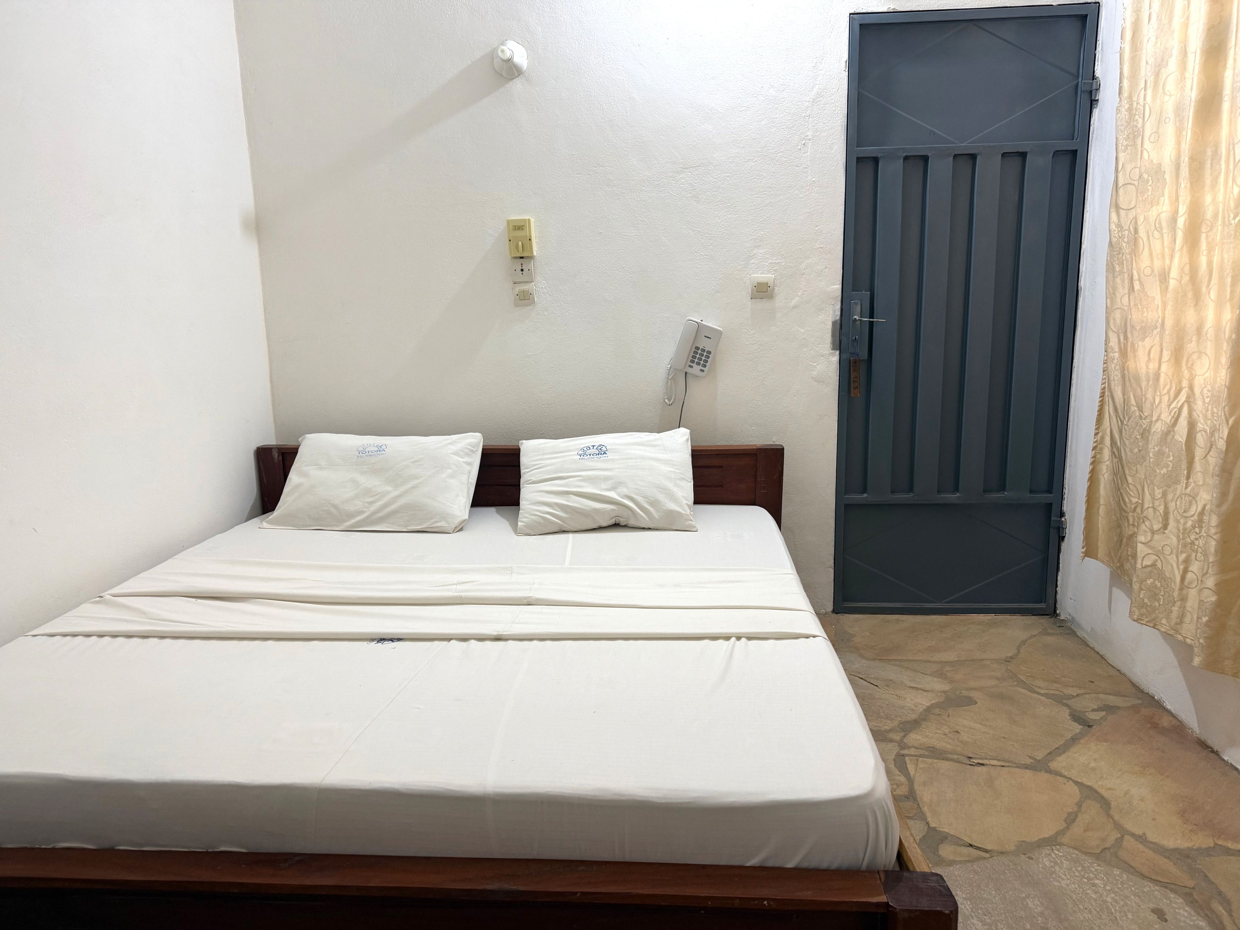 4 hotel totora natitingou