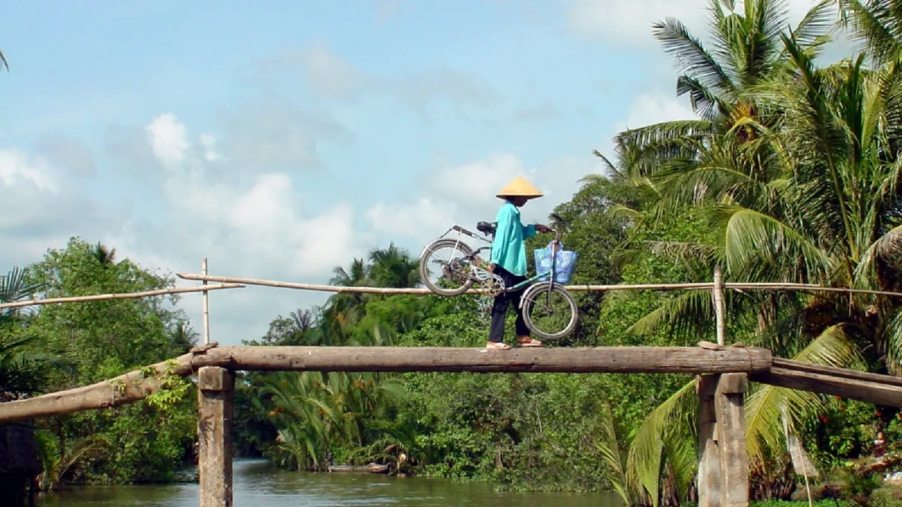 Vi kommer tæt på det lokale landsbyliv, som det leves i Vietnam. Foto Viktors Farmor