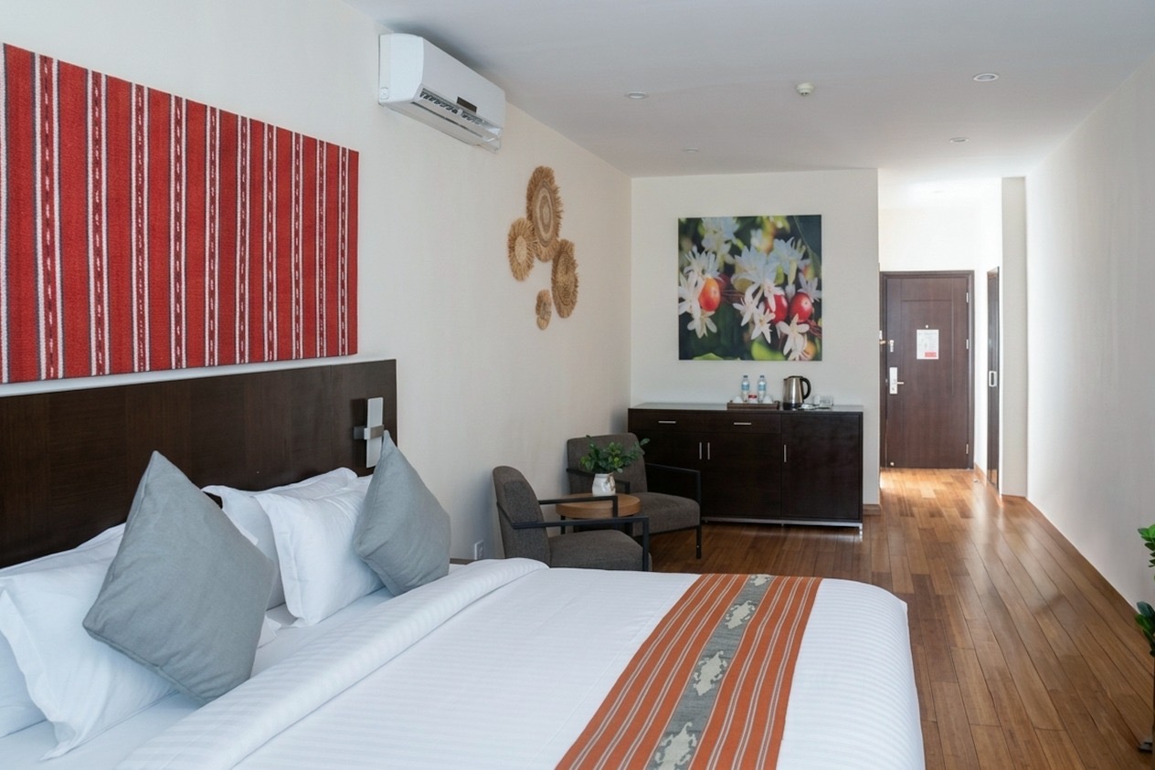 3 timor plaza hotel