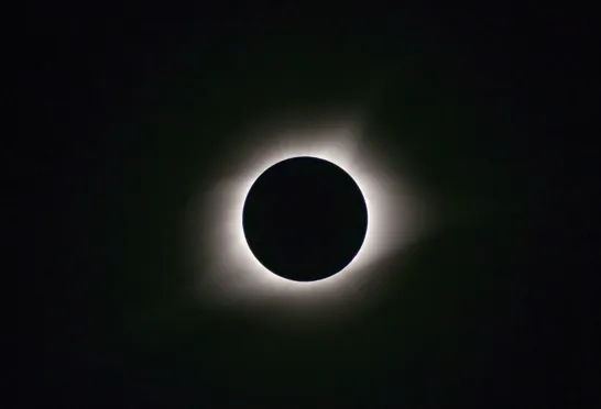 Den totale solformørkelse tager ca. 1 minut og 45 sekunder. Foto Mikael Svalgaard